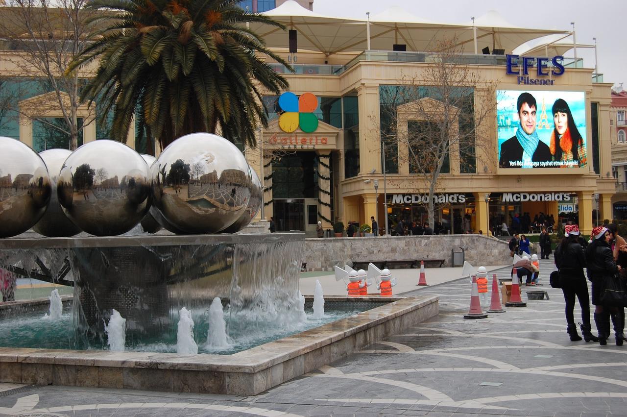 Golden Time Hotel Baku Luaran gambar