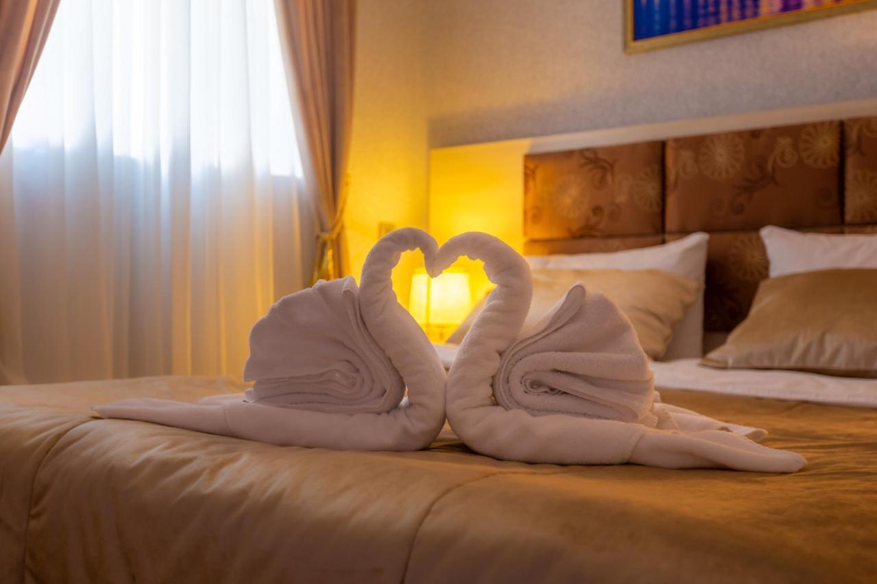 Golden Time Hotel Baku Luaran gambar